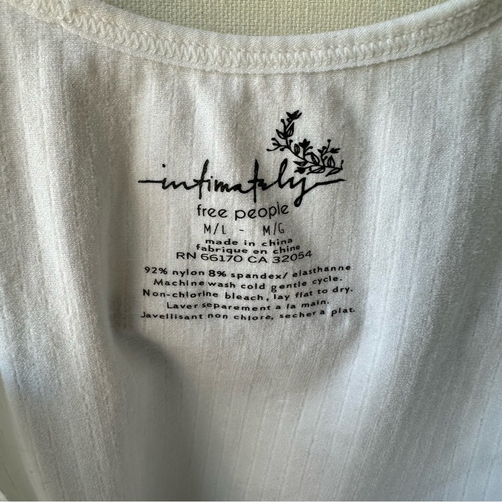 Free People White Ribbed Button-Up Crop Top - Picture 3 of 3